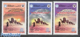 Kuwait 2002 Nomads, UNESCO 3v, Mint NH, History - Nature - Unesco - Camels - Koeweit