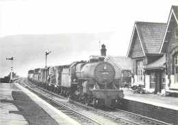 Trains - Gares Avec Trains - Engine No. 42771 With A Southbound Freight Train Passing Ribblehead Station On 27th. July 1 - Stations With Trains