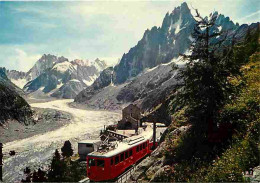 Trains - Chamonix-Mont Blanc - Le Train Du Montenvers - La Mer De Glace - Les Grandes Jorasses - La Dent Du Géant - Cart - Treinen