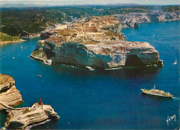 20 - Bonifacio - Le Bateau De Sardaigne Va Franchir Le Goulet Pour Entrer Au Port - Vue Aérienne - CPM - Voir Scans Rect - Andere & Zonder Classificatie