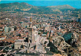 13 - Marseille - Notre Dame De La Garde - La Ville - Vue Aérienne - CPM - Voir Scans Recto-Verso - Notre-Dame De La Garde, Funicolare E Vergine