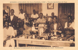 TOGO - Ecole Professionnelle De La Mission Catholique De Lomé - Cordonnerie - Ed. Missions Africaines 20 - Togo