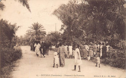 Cameroun - DOUALA - Femmes à La Fontaine - Ed. S.E.A. Cliché André 25 - Cameroun