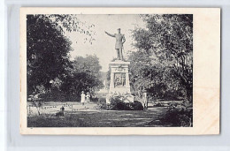 Nouvelle-Calédonie - NOUMÉA - Statue De L'Amiral Olry - Ed. Inconnu  - Nouvelle Calédonie
