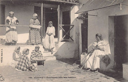 Algérie - Mauresques Dans Leur Intérieur - Ed. Collection Idéale P.S. 125 - Vrouwen