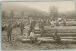 39804911 - Oesterreichische Landser Beim Verarbeiten Von Baumstaemmen - War 1914-18