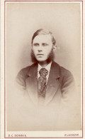 Photo CDV D'un Homme élégant Posant Dans Un Studio Photo A Glasgow ( Angleterre ) - Old (before 1900)