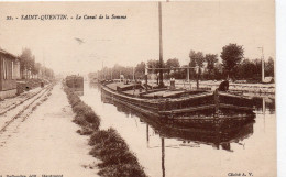 Péniches Animée Canal De La Somme Batellerie Navigation Péniche - Houseboats