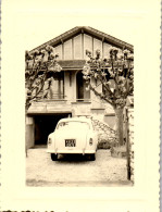 Photographie Photo Vintage Snapshot Amateur Automobile Voiture Peugeot - Coches