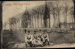 CPA Bergues-Nord, Le Champ De Mars, Eine Pause - Other & Unclassified