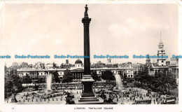 R097252 London. Trafalgar Square. RP. 1960 - Andere & Zonder Classificatie