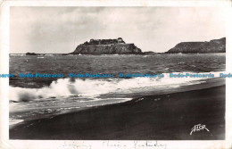 R098363 Cancale. Anse De L Ile Duguesclin. RP. 1951 - Monde
