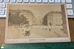 REAL PHOTO ALBUMINE Vers 1870  Suisse Geneve Rue Du Mont Blanc - Photo F.Charnaux 11x17 Cm - Antiche (ante 1900)