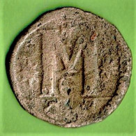 MONNAIE BYZANTINE A IDENTIFIER / 13.65 G /  Max 30.40  Mm / En Partie Désoxidée - Byzantium