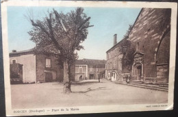 Cpa 24 Dordogne, Colorisée, Sorges, Place De La Mairie Animée, épicerie L.Dutheil, Photo Combier, écrite En 1938 - Andere & Zonder Classificatie
