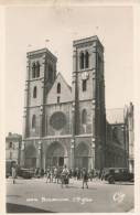 BOURGOIN L' église (sortie ) - Bourgoin