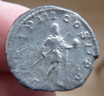 Antoninien De Gordien III -  L'empereur Debout - P M TR P III COS II P P - The Military Crisis (235 AD Tot 284 AD)