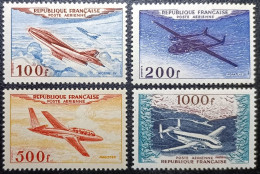 FRANCE Y&T N°30/33 Poste Aérienne. Neuf** MNH (n°33*MH) - 1927-1959 Mint/hinged