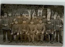 39882011 - Eine Gruppe Landser In Uniform - War 1914-18