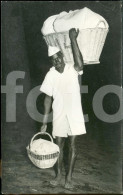 60s ORIGINAL AMATEUR PHOTO FOTO PADEIRO BAKER MAN BOY MOÇAMBIQUE MOZAMBIQUE AFRICA AFRIQUE - Afrika