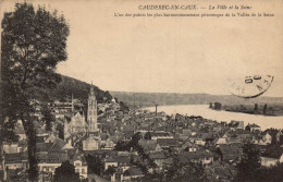 76 , Cpa CAUDEBEC En CAUX , La Ville Et La Seine  (15411) - Caudebec-en-Caux