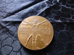 Grande Médaille En Bronze, Homme De Vitruve, Concours D'aménagement De Nevache 1975 - Professionali / Di Società