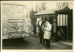1955 ORIGINAL AMATEUR PHOTO FOTO AEC RELIANCE PRIVATE AUTOBUS BUS AUTO BUSES UK ENGLAND UNITED KINGDOM POSTCARD SIZE AT - Coches