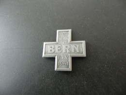 Old Badge Schweiz Suisse Svizzera Switzerland - Turnkreuz Bern 1941 - Unclassified