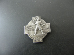 Old Badge Schweiz Suisse Svizzera Switzerland - Turnkreuz Herzogenbuchsee 1957 - Zonder Classificatie