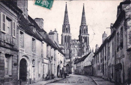61 - Orne -  SEES -  La Cathedrale Et La Rue Conté - Sees