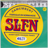 C1354 FROMAGE CAMEMBERT AUNAY SUR AUDON SLéFéN CALVADOS 45 % - Cheese