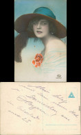 Ansichtskarte  Frau (Bild/Portrait) - Frau Mit Hut Mode Zeitgeschichte 1925 - Personajes