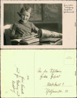  Glückwunsch - Schulanfang: Mädchen Mit Schultüte Am Schreibtisch 1932 - Children's School Start