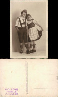 Ansichtskarte  Junge Und Mädchen In Tracht 1930  - Abbildungen