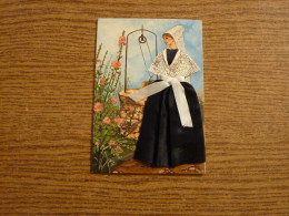 Carte Brodée "Ile De Ré" - Jeune Femme Costume Brodé/Tissu- 10,5x15cm Env. - Embroidered