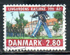 DANEMARK DANMARK DENMARK DANIMARCA 1986 CHANGING OF GUARD ROYAL DANISH LIFE GUARDS BARRACKS 2.80k USED USATO OBLITERE' - Used Stamps