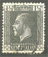 XW01-0961 New Zealand George V 1 1/2 P Black Noir - Königshäuser, Adel
