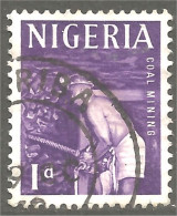 XW01-0750 Nigeria Coal Miner Mineur Charbon Kohl Carbone Mine Mining  - Mineralen