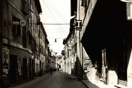 CARCARE, Savona - FOTOGRAFIA PROVINO Cm. 11,5 X 17,0 Ca. - Via Garibaldi - Tabacchi E Poste - Vespa Piaggio Singer #041 - Savona