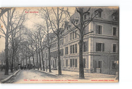 MENDE - L'Hôtel Des Postes Et Le Boulevard - Très Bon état - Mende