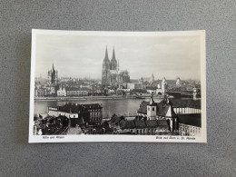 Koln Am Rhein Blick Auf Dom St Martin Carte Postale Postcard - Koeln
