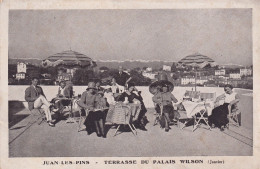 Juan Les Pins (06 Alpes Maritimes) Terrasse Du Palais Wilson En Janvier - édit. Gimello Carte Publicitaire - Juan-les-Pins