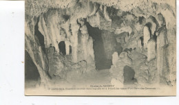 CPA - Grottes Du QUEROY - 3ème Partie De La Chambre Centrale Dans Laquelle On A Trouvé Les Restes D'un Ours  - - Sonstige & Ohne Zuordnung