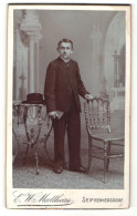 Fotografie E. W. Matthias, Seifhennersdorf, Portrait Knabe In Festlicher Garderobe  - Persone Anonimi