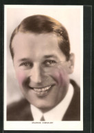 AK Schauspieler Maurice Chevalier  - Actores