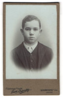 Fotografie Franz Odersky, Schärding A /Inn, Portrait Junger Mann In Modischer Kleidung  - Anonieme Personen