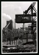 Fotografie Unbekannter Fotograf, Ansicht Berlin-Mariendorf, Industrieanlagen & Gasometer Auf Dem Gaswerk-Gelände 1965  - Lugares