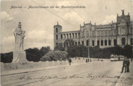 München - Maximilianeum - München