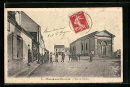 CPA Neung-sur-Beuvron, Place De L`Eglise  - Neung Sur Beuvron
