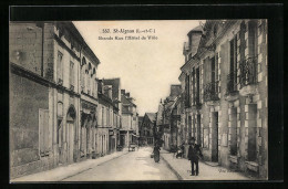 CPA St-Aignan, Grande Rue L`Hôtel De Ville, Vue De La Rue  - Saint Aignan